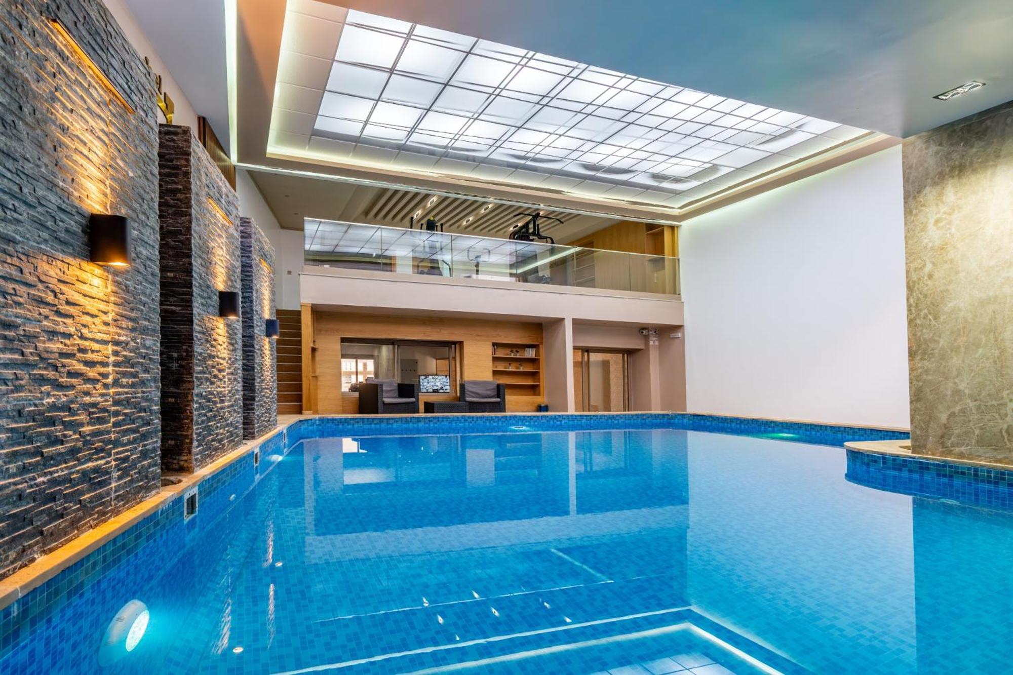 3 Bedroom Duplex 2pools
