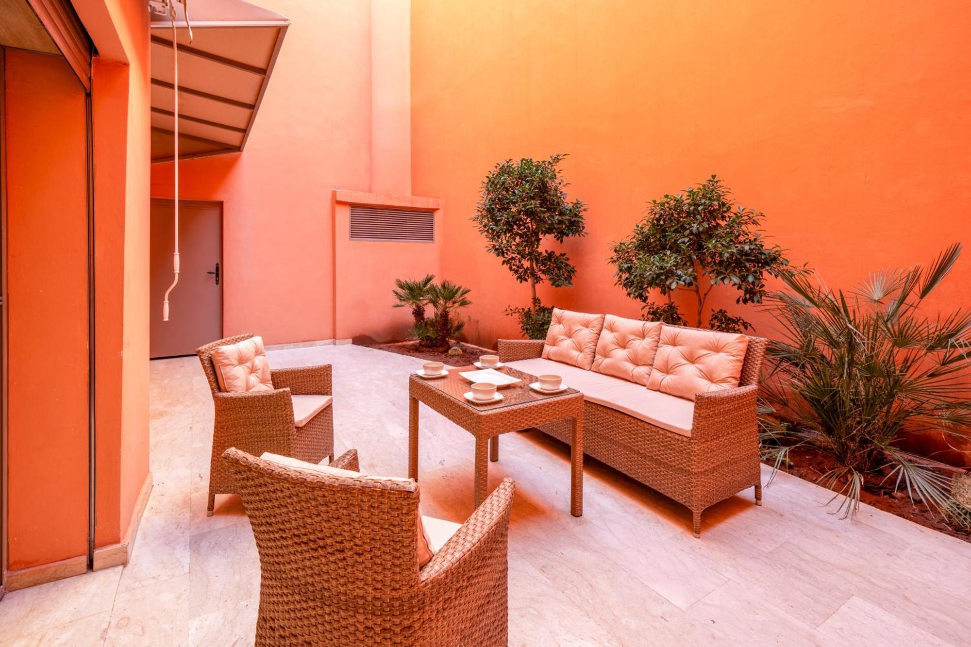 3 Bedroom Duplex 2pools Apartment