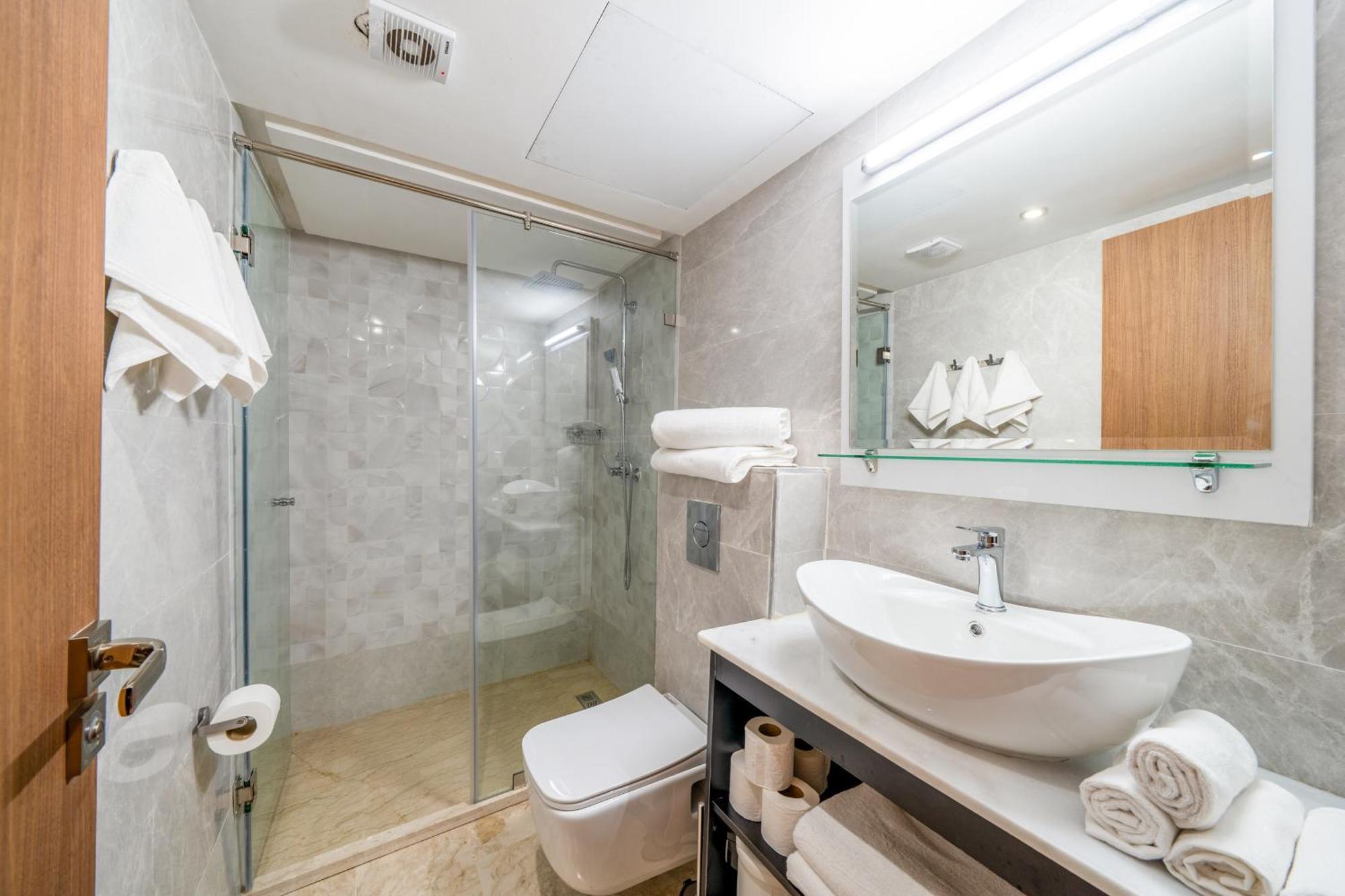 3 Bedroom Duplex 2pools Apartment